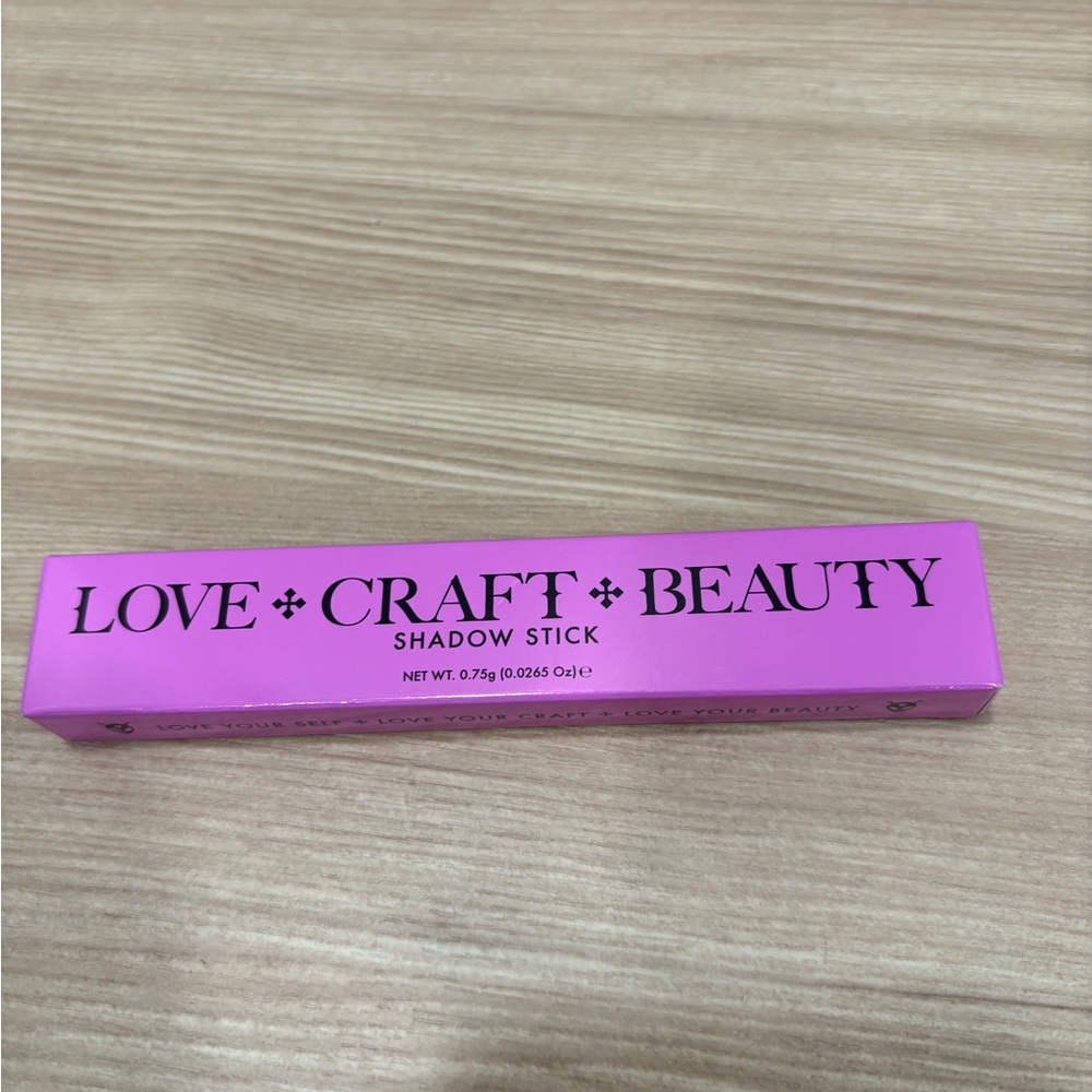 Love Craft Beauty Eye Shadow Stick - eye pencil & smudge brush. Terra $8 NWT